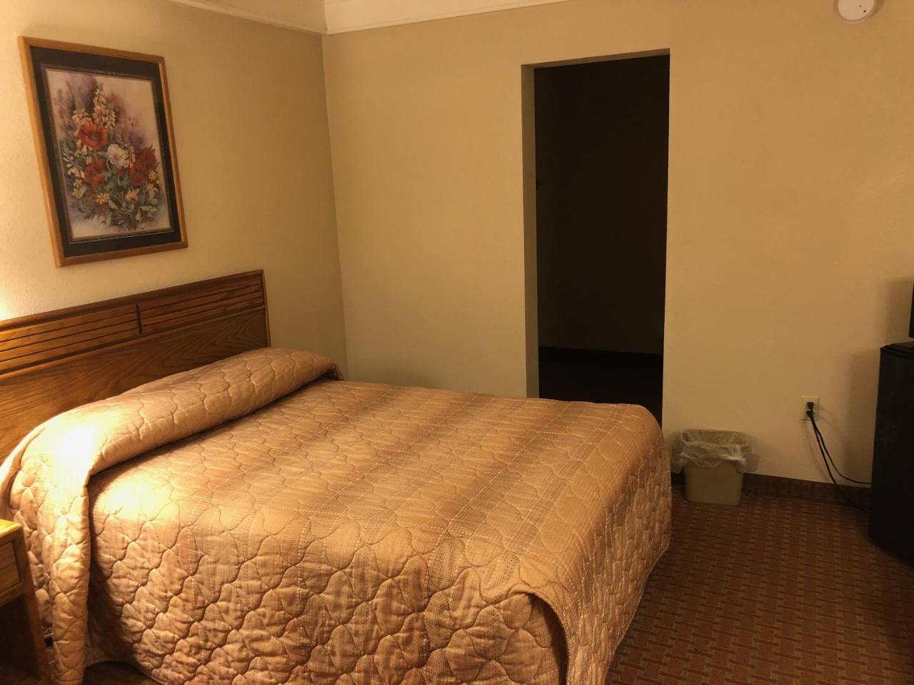 Relax Inn Растон Екстер'єр фото